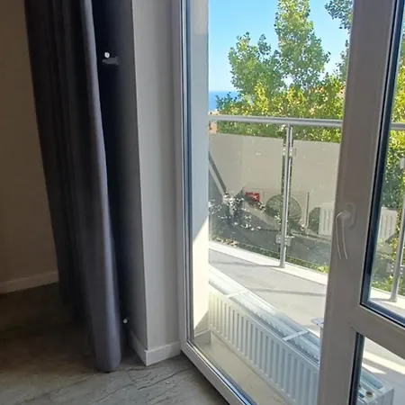 Breeze Marine Seaview Relax Apartment